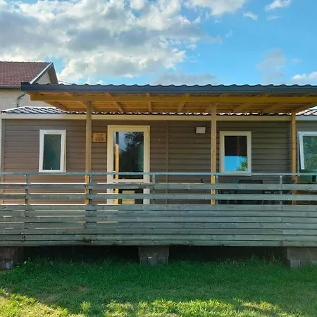 Cottage Gite Aux Lauriers Lacroix Sur Meuse Esterno foto